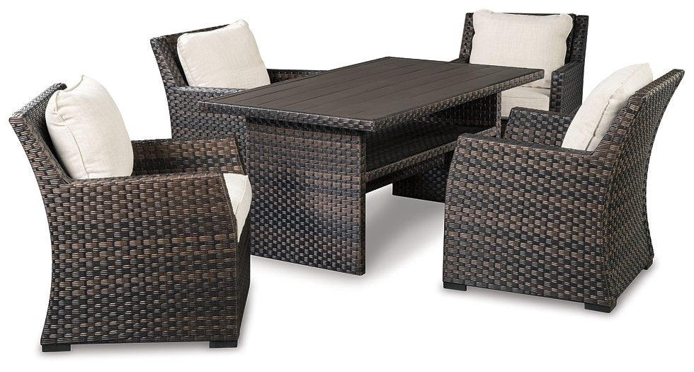 Easy Isle Outdoor Table and 4 Chairs