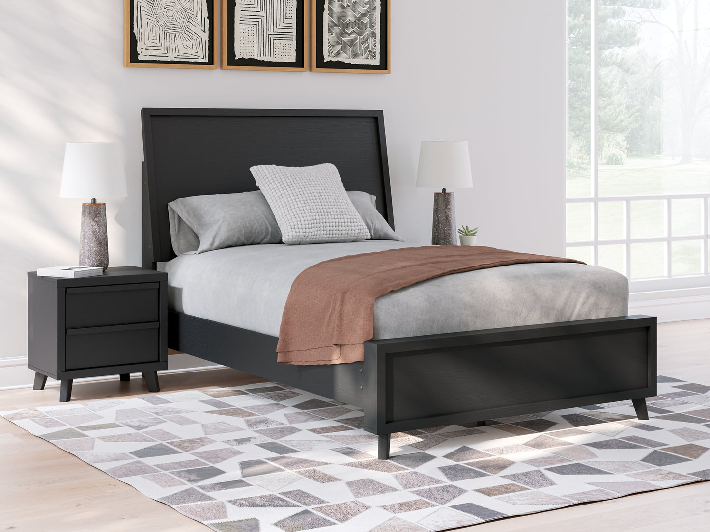 Danziar  Panel Bed