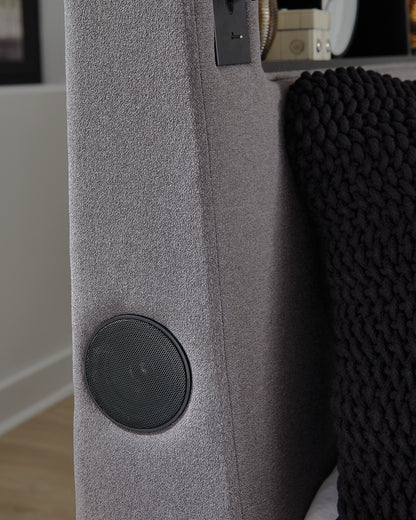 Verishaw California  Upholstered Bed