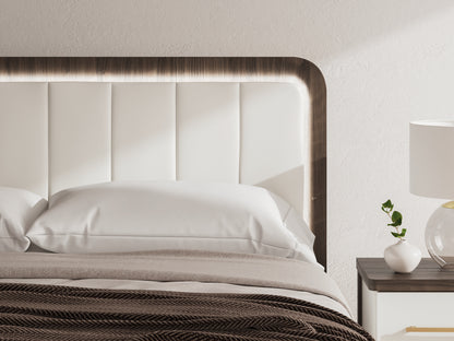 Kendanport  Upholstered Bed