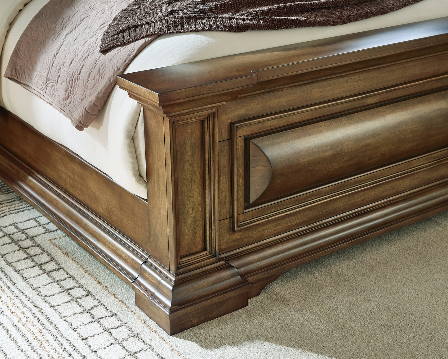 Frantanna California  Panel Bed