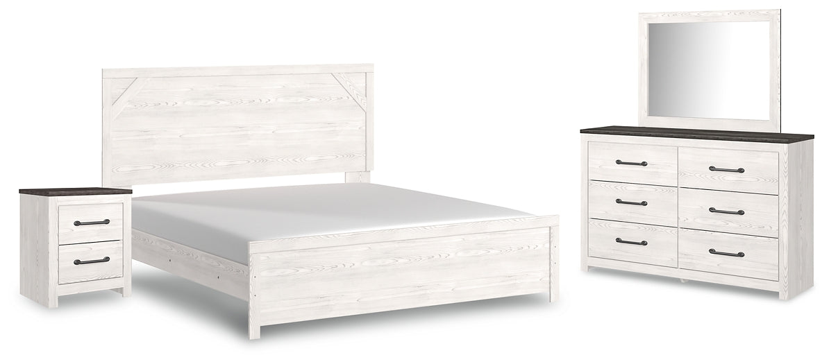 Gerridan  Panel Bed With Mirrored Dresser And Nightstand