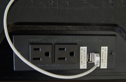 Londer California  Panel Bed With Mirrored Dresser And Nightstand