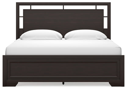 Covetown  Panel Bed With Mirrored Dresser