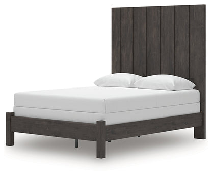 Fraluna  Panel Bed With Mirrored Dresser