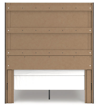 Fraluna  Panel Bed With Mirrored Dresser