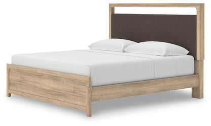 Kinlanni  Upholstered Platform Bed