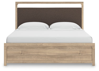 Kinlanni  Upholstered Platform Bed