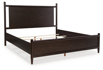 Dantenton California  Panel Bed