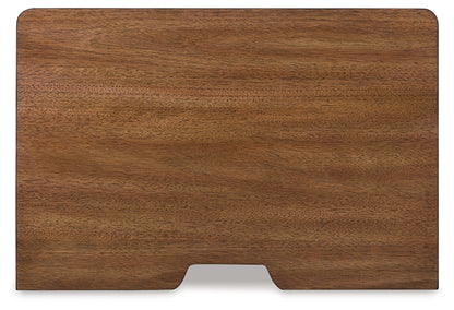 Rowlenstown California  Poster Bed With Mirrored Dresser And Nightstand