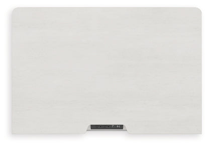 Rowlenstown  Poster Bed, Dresser, Mirror And Nightstand